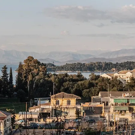Comfy Maisonette With Sea View And Garden! Διαμέρισμα Corfu (city)